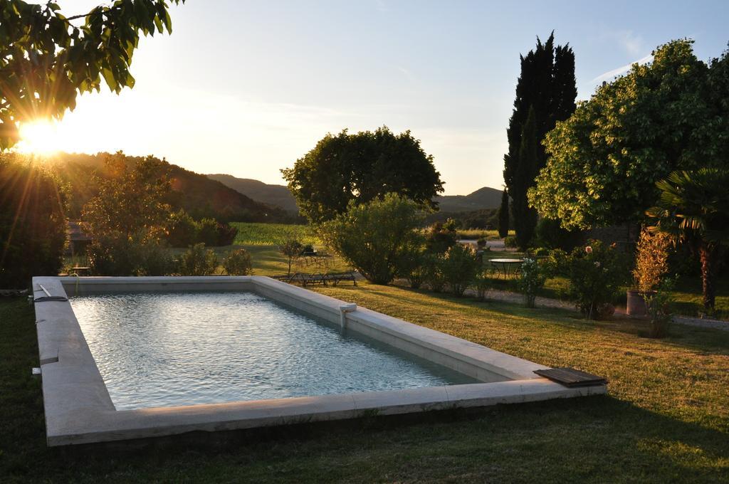 Le Mas En Provence Bed & Breakfast Entrechaux Exterior photo