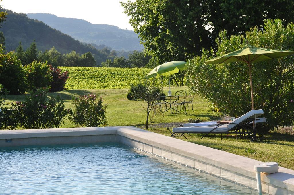 Le Mas En Provence Bed & Breakfast Entrechaux Exterior photo