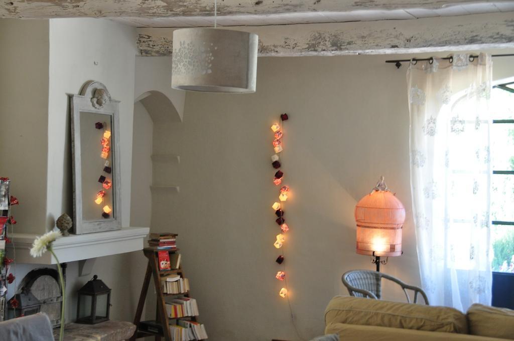 Le Mas En Provence Bed & Breakfast Entrechaux Exterior photo