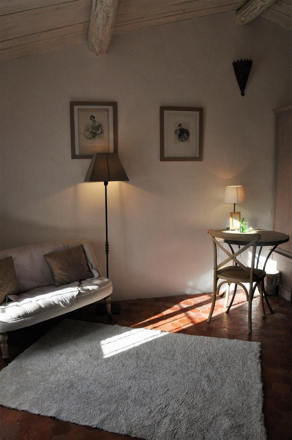 Le Mas En Provence Bed & Breakfast Entrechaux Exterior photo